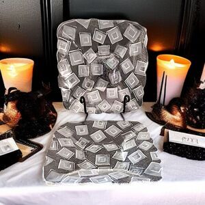 2 Mikasa Clear Glass Plates Side Frosted Square Design Geometric Salad Snack